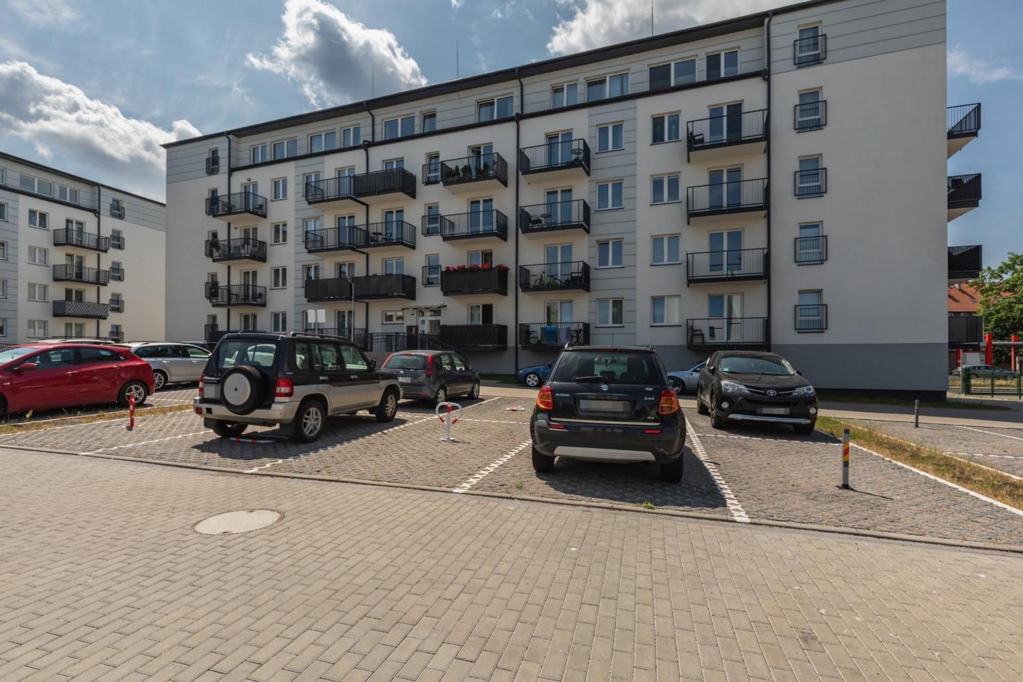 Sunny Apartments With Parking & Balcony Luzycka By Noclegi Renters Swinoujscie Exterior foto